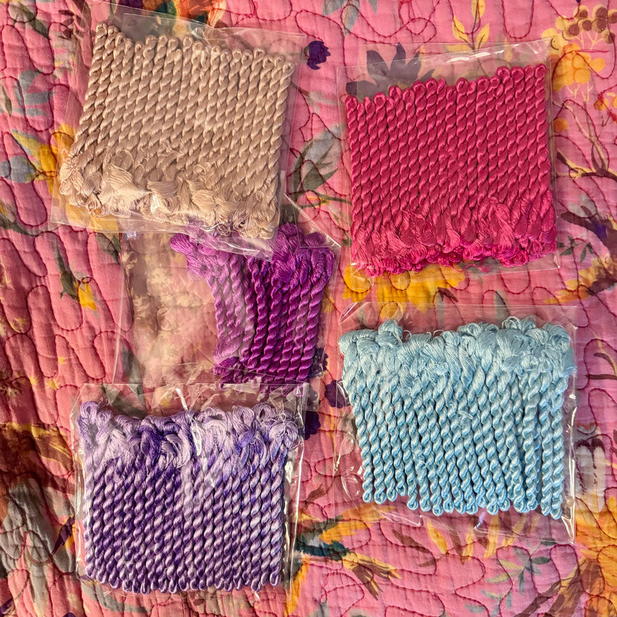 Silk thread