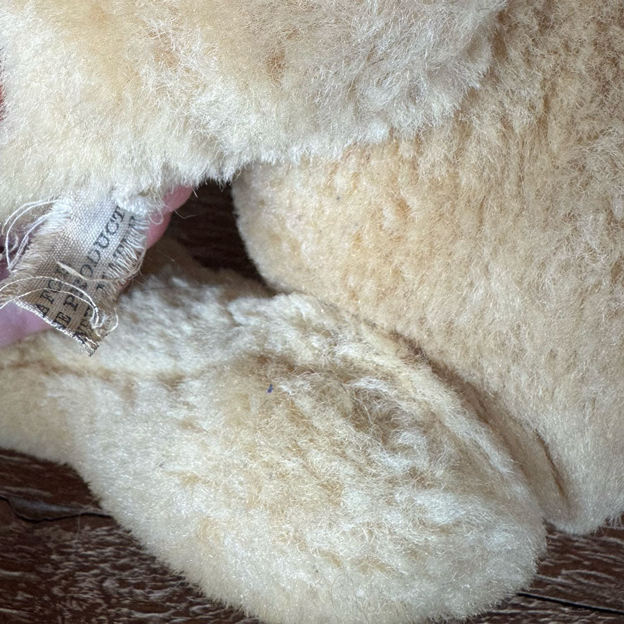 Hillview Lane vintage teddy bear