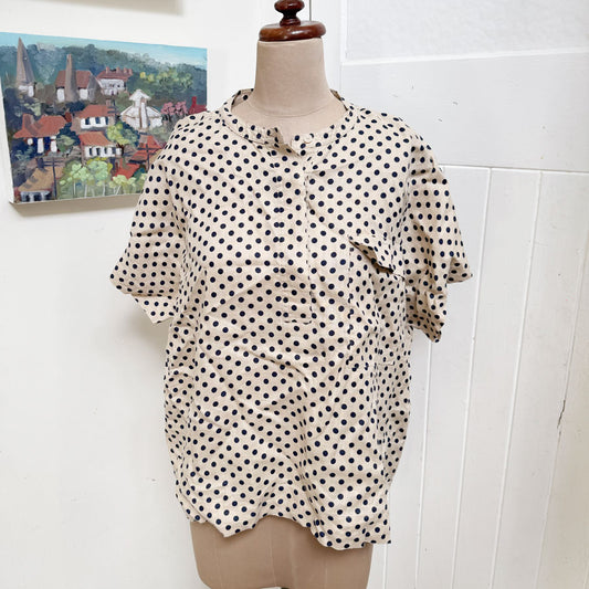 sz 18 tan navy polkadot blouse