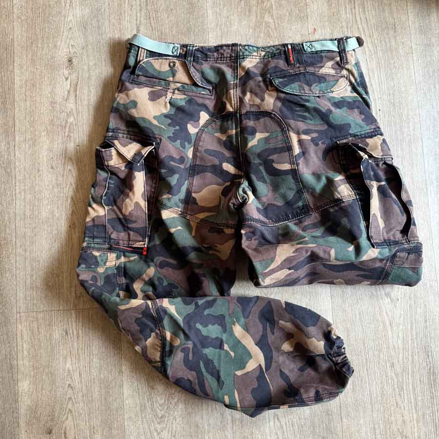 sz 34 Icon Motosports camoflauge heavy pants