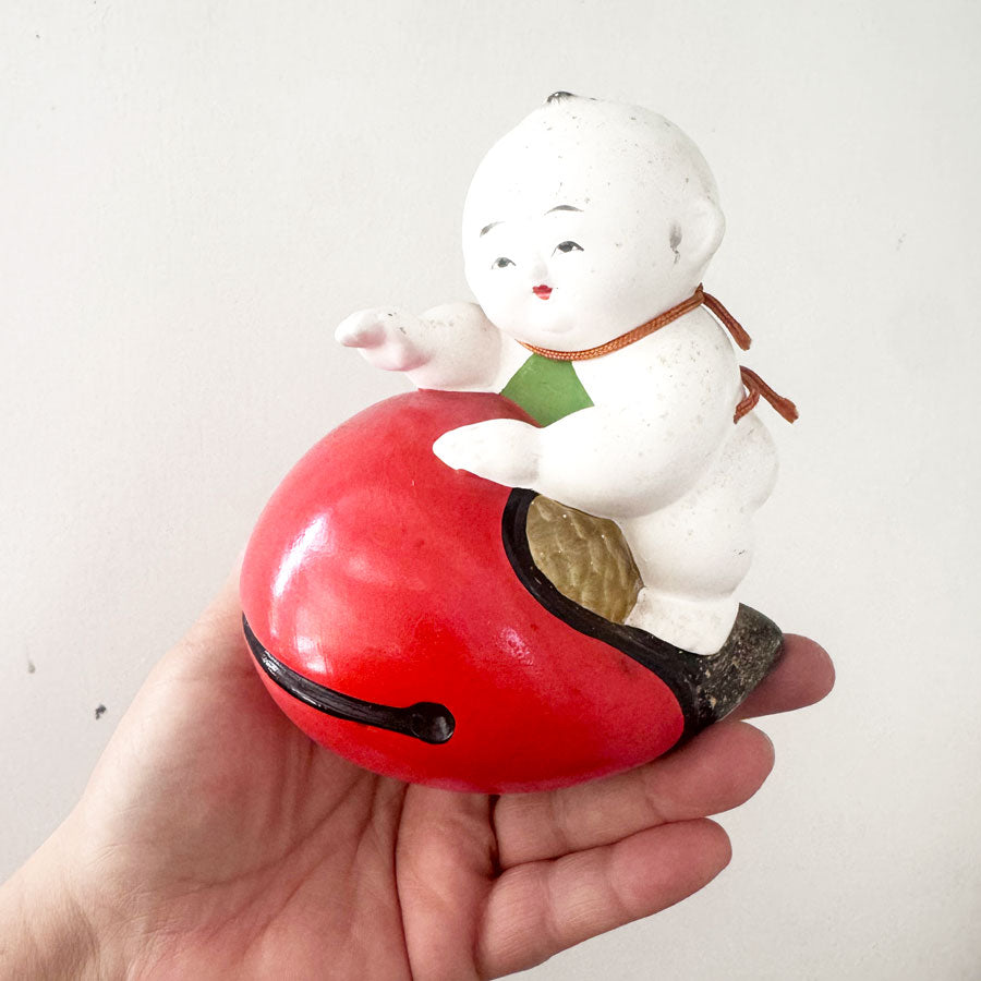 Gosho doll bell ceramic