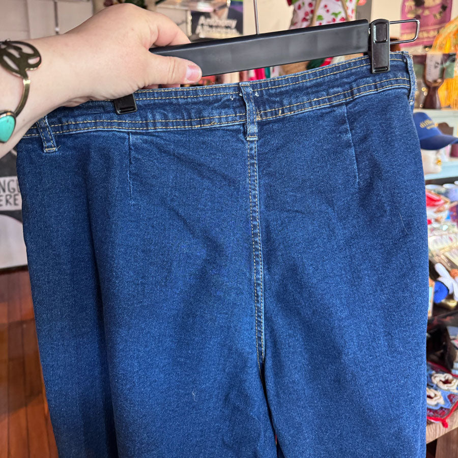 sz 12 SERRA frayed jeans