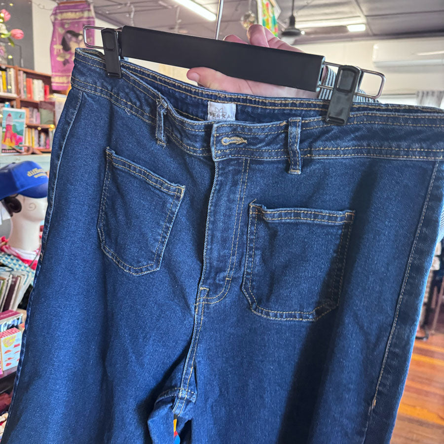 sz 12 SERRA frayed jeans