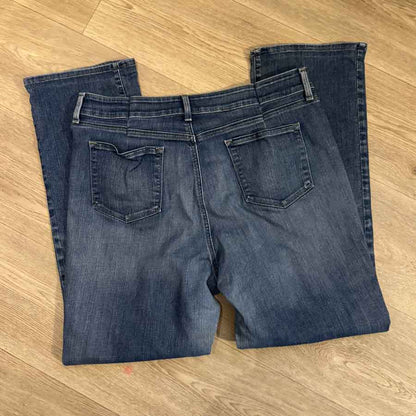 sz 18 NYDJ Marilyn straight jeans