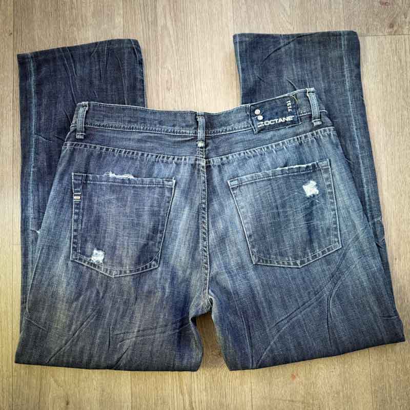 sz 36 Octane distressed jeans