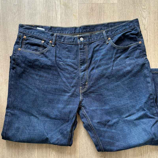 sz 48 Levis plus size jeans dark denim