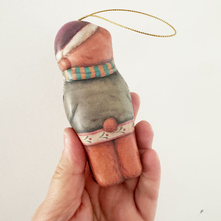 Hanging teddy bear tin