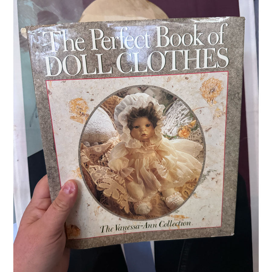 The Perfect Book of Dolls Clothes