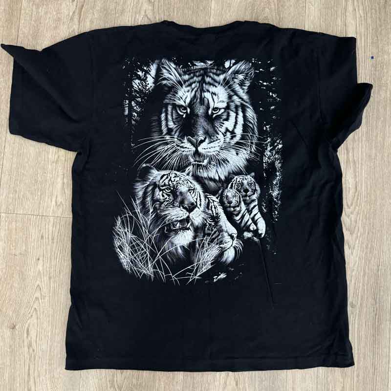 sz L black tiger t shirt