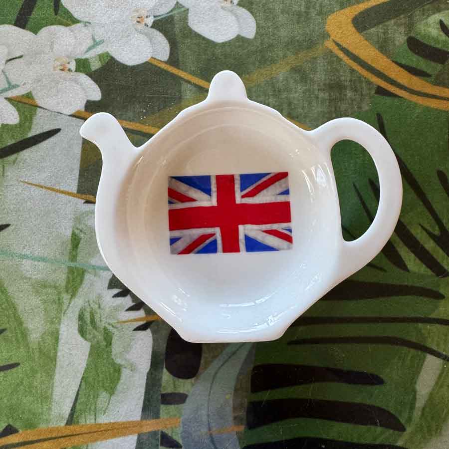 Porcelain Union Jack teaspoon holder