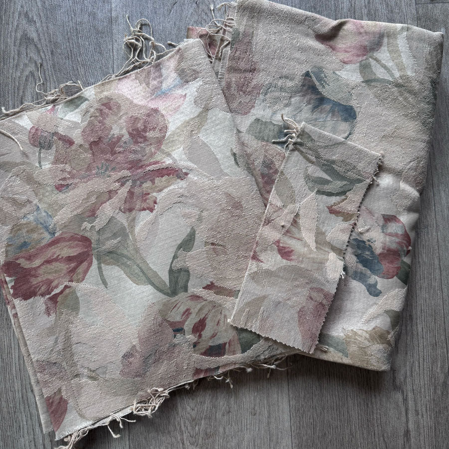 Pastel upholstery pieces pack