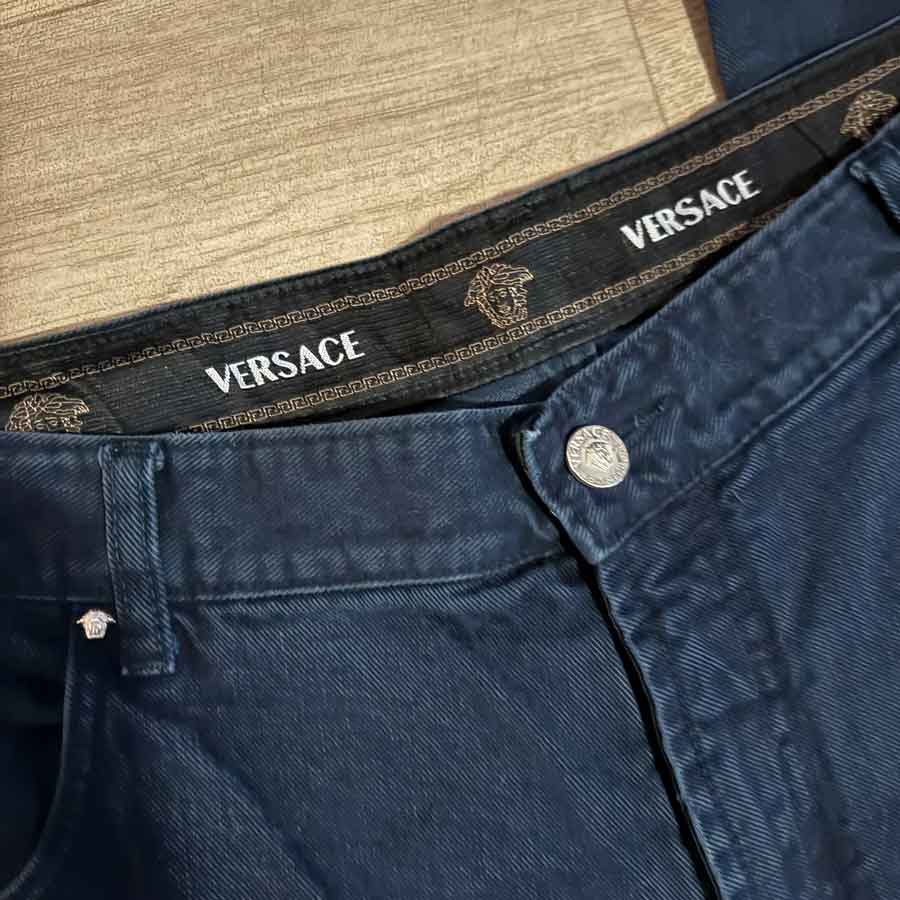 sz 42 Versace dark denim couture jeans