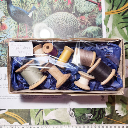 Vintage cotton reel pack