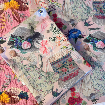Fabric : Vintage Romance pink RTS
