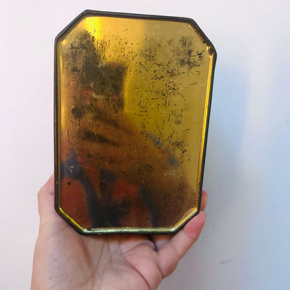 Shabby floral vintage tin