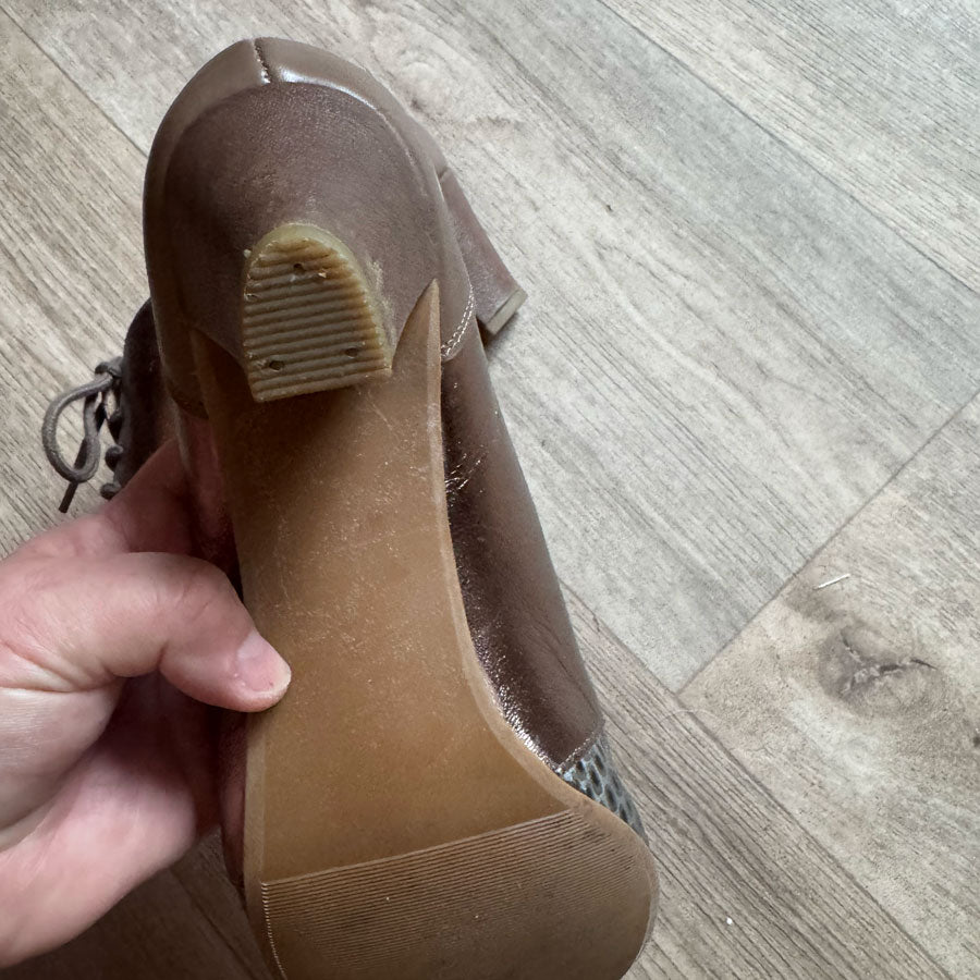 sz 44 Ziera vintage style shoes