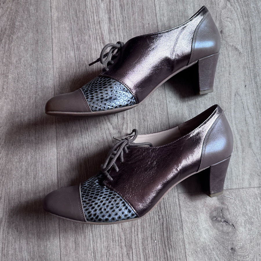 sz 44 Ziera vintage style shoes
