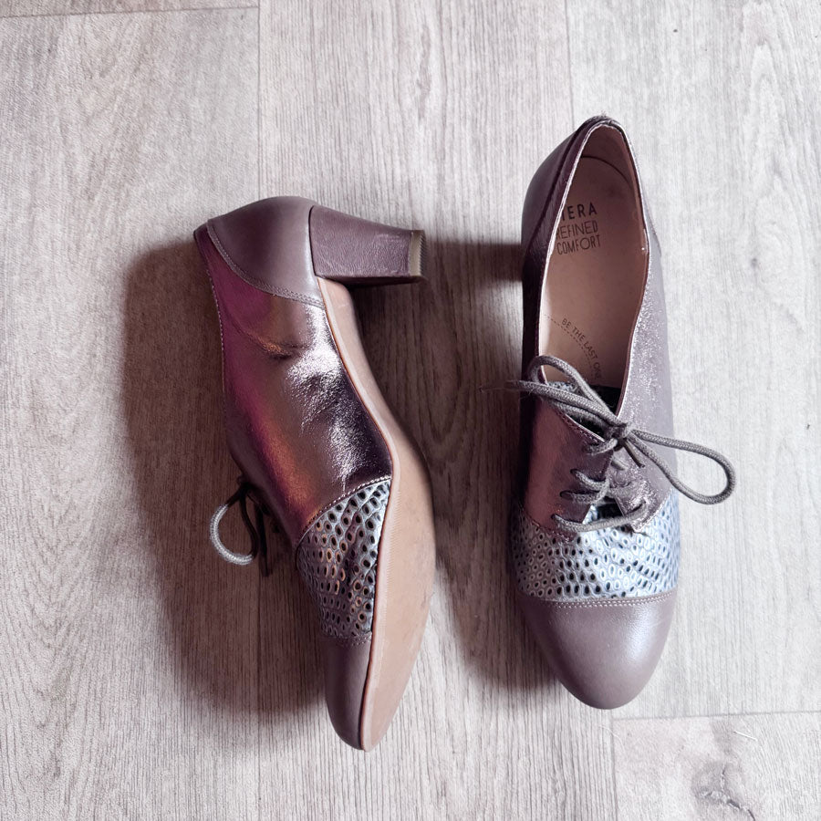 sz 44 Ziera vintage style shoes